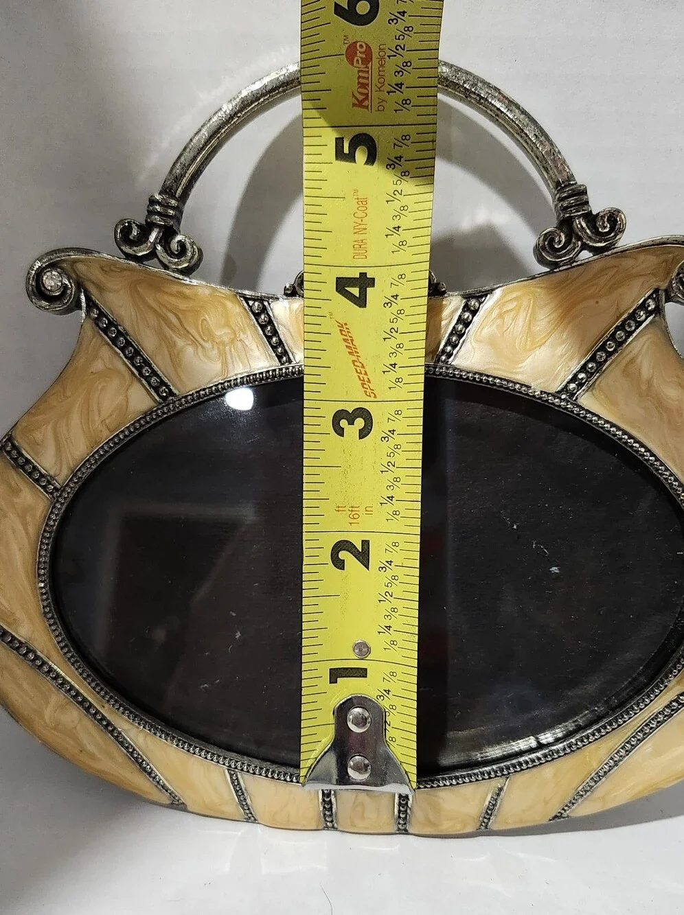 Vintage Cream Handbag Oval Picture Frame